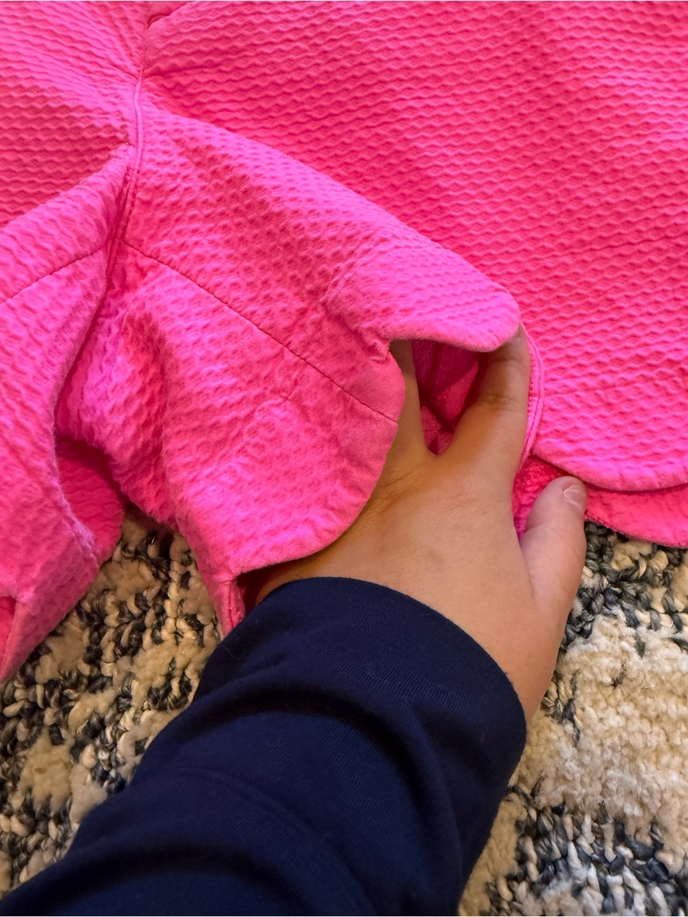 Lilly Pulitzer Hot Pink Scallop Hem Shorts - Picture 5 of 6